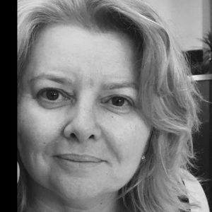 Meet your Posher, Lyn